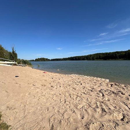 Nad Sunowem Lake House Chrzanowo المظهر الخارجي الصورة